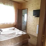 Guest house Bilyy Kamin